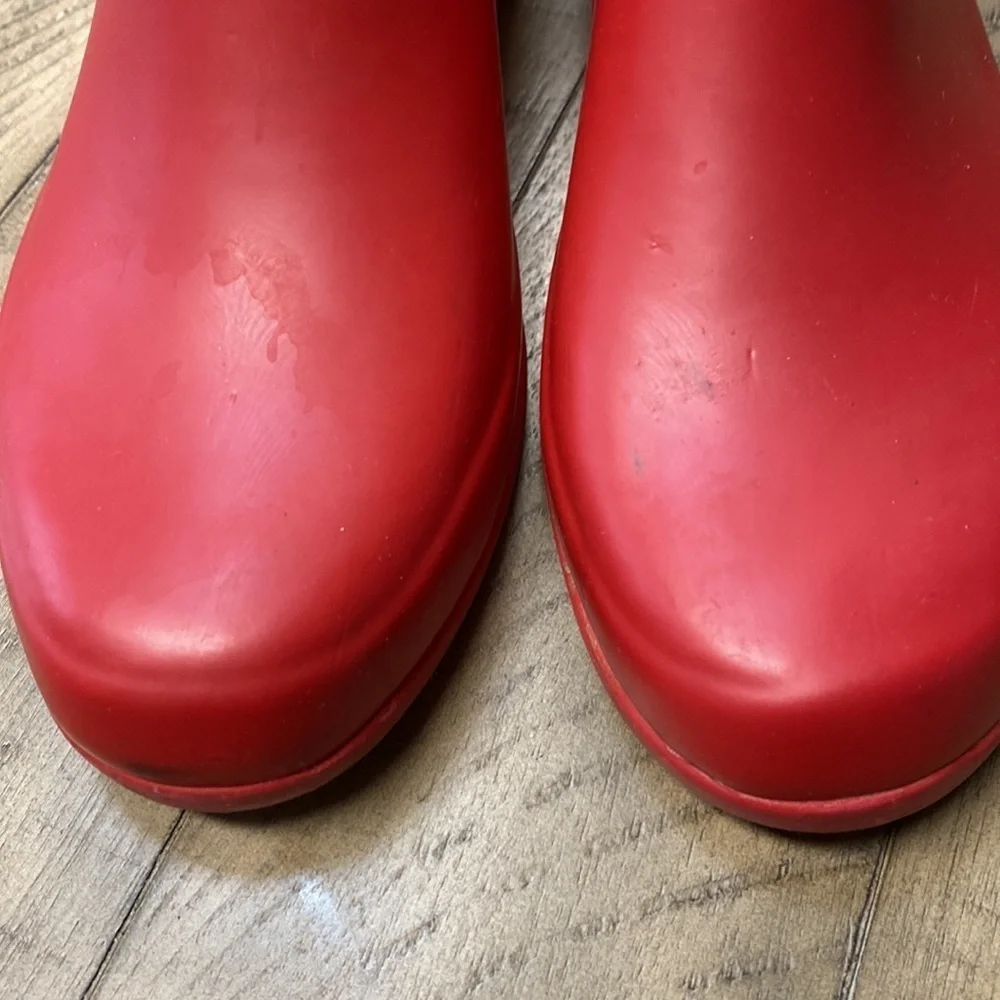 OUTWOODS Women's Sammie Waterproof Chelsea Rain Boot size 6